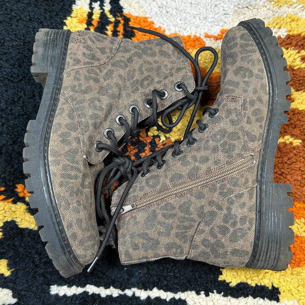 BLOWFISH, leopard print combat boots!! - Picture 7 of 12